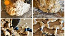 Peanut Butter, Blueberry and Banana Bones